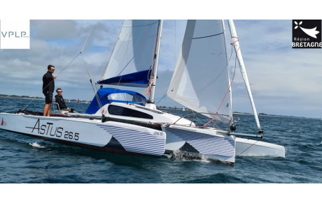 Astus 26.5 et élection du Voilier de l'année - Voile Magazine